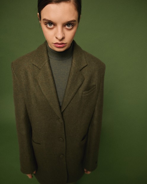 Жіночий піджак-пальто зеленого кольору byMe