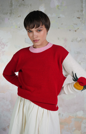 Women's wool sweater byMe