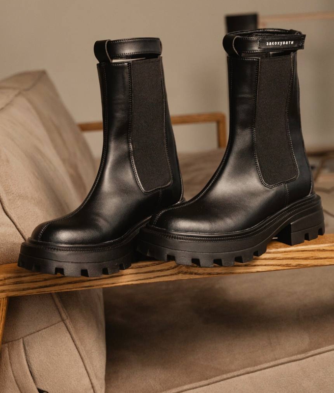 Челсі чорні з байкою byMe