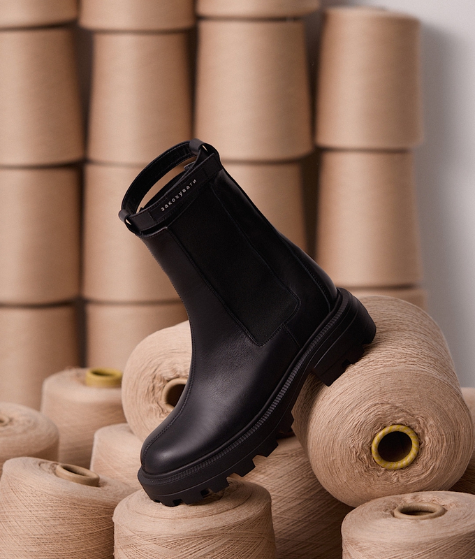 Челсі чорні з байкою byMe