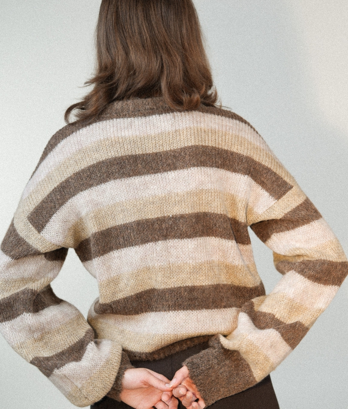 Светр Sign бежево-шоколадний вовна 18%, ПАН 55%, поліестер 20%, поліамід 7% 2-25-wn-sn L-XL(р) byMe