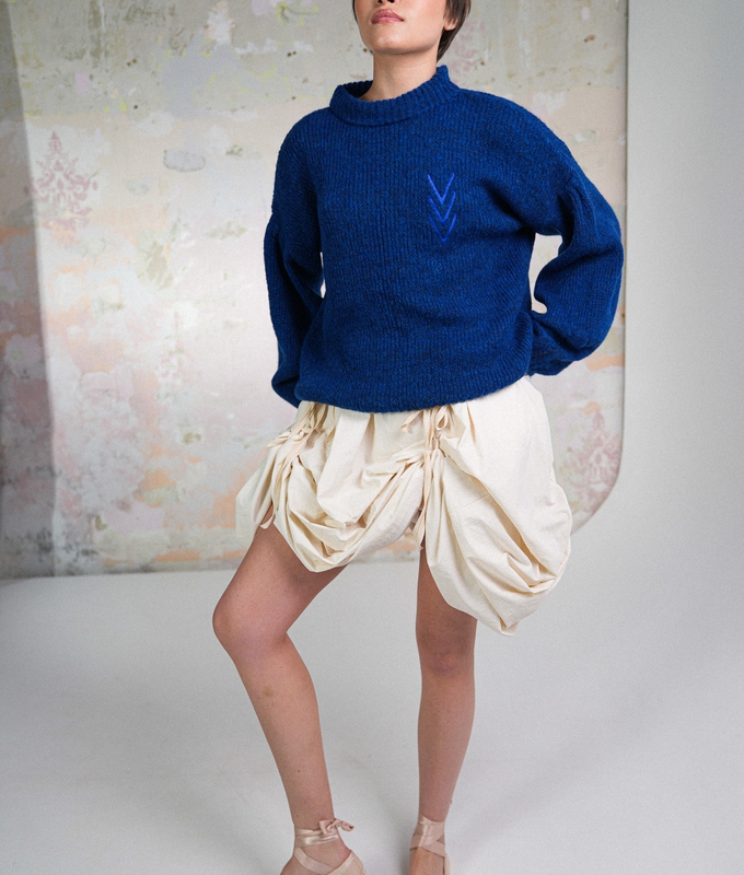 Catacomb blue sweater byMe